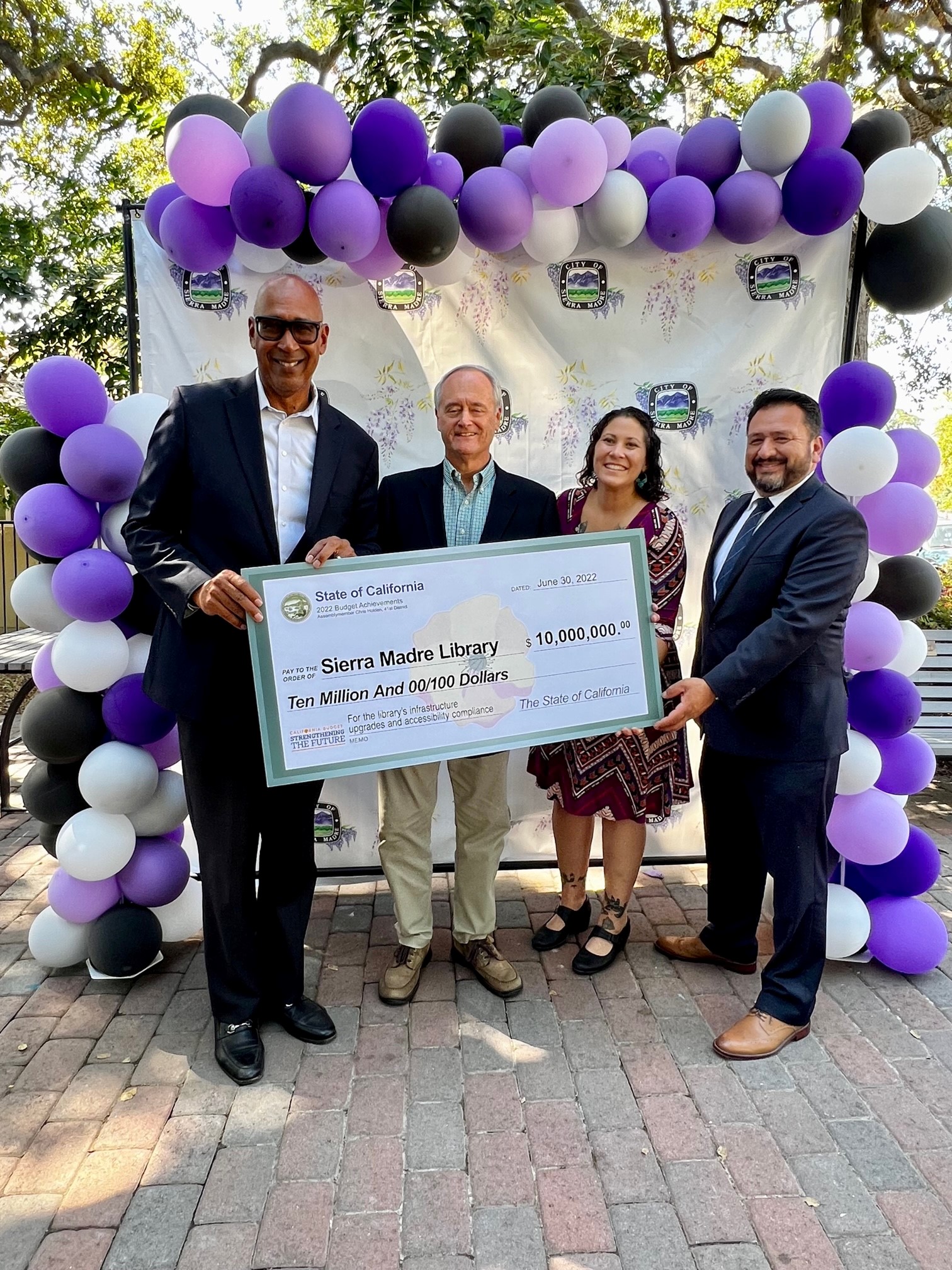 Asm. Holden with Mayor Gene Goss, Director of Sierra Madre Library, Leila Regan, and Sierra Madre City Manager, Jose Reynoso