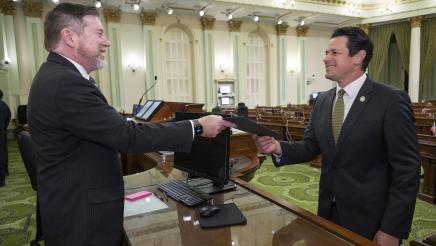 Assemblymember Harabedian Introduces his First Bill at the Assembly Desk