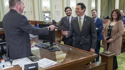 Assemblymember Harabedian Introduces his First Bill at the Assembly Desk